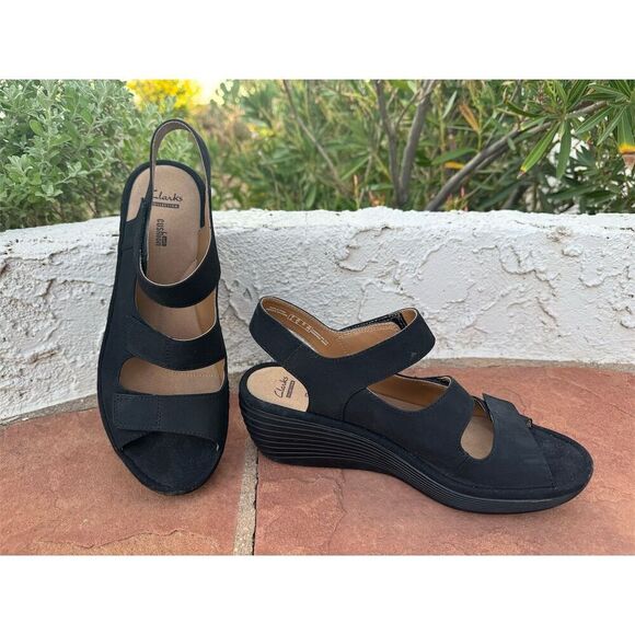 Clarks Women's Wedge Sandals Black Size 9.5 Adjustable Strap Casual - Picture 4 of 10
